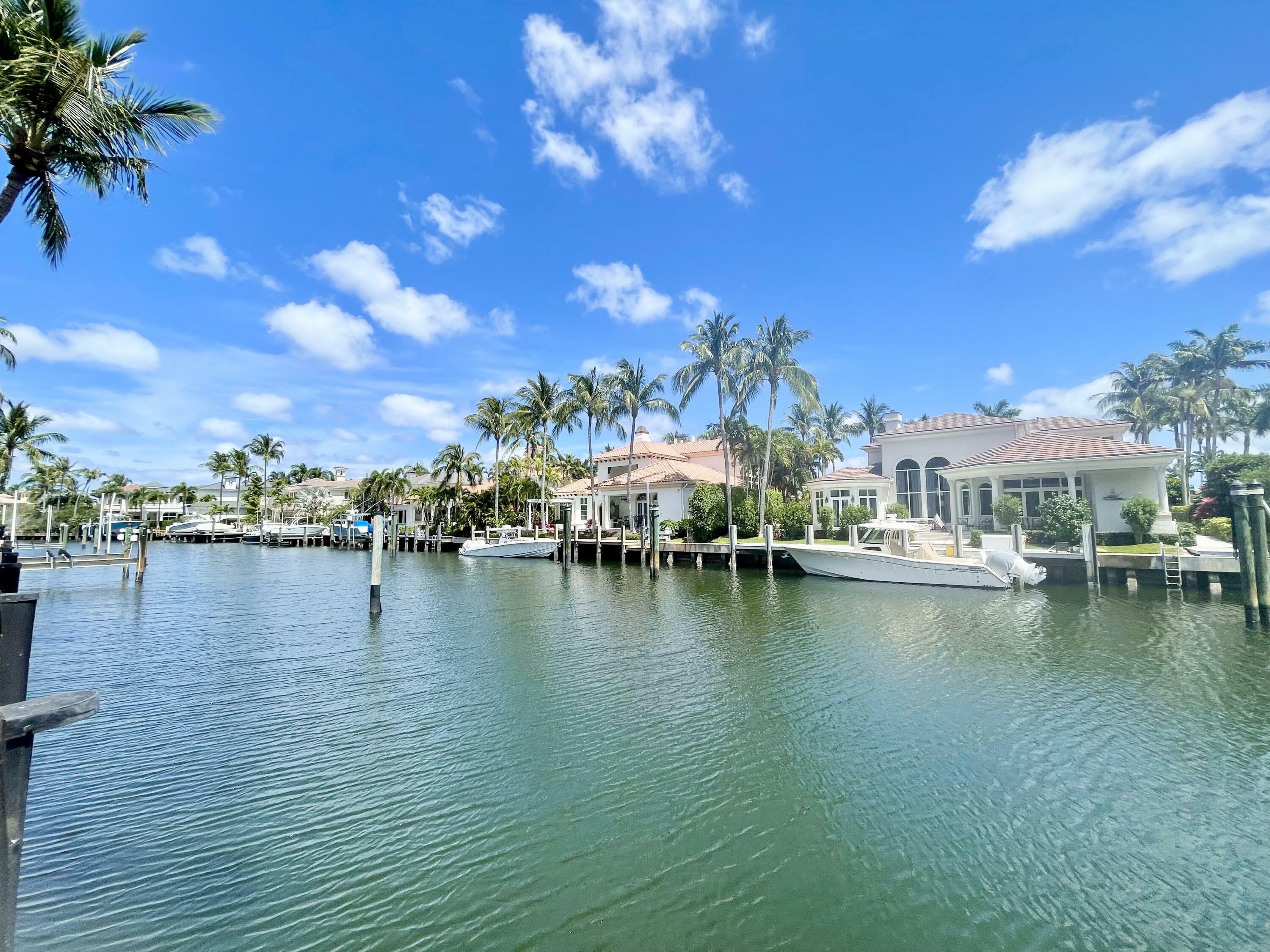 Property Photo:  784 Harbour Isles Place  FL 33410 