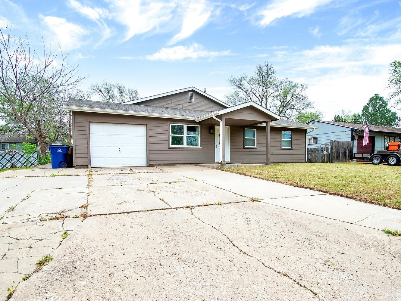 Property Photo:  6516 N Randall  KS 67219 