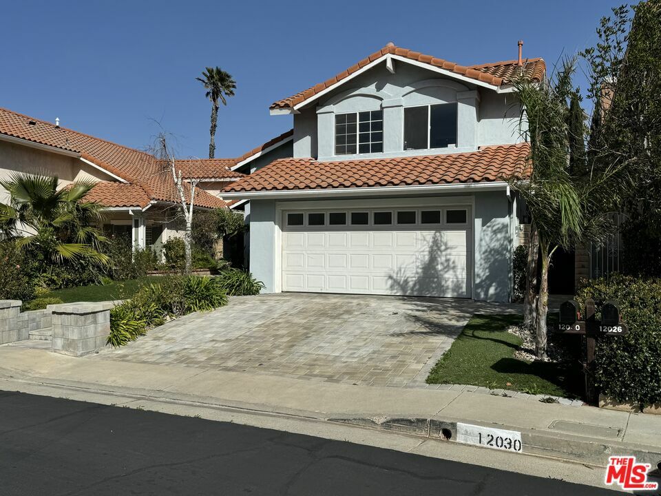 Property Photo:  12030   Falcon Crest Way  CA 91326 