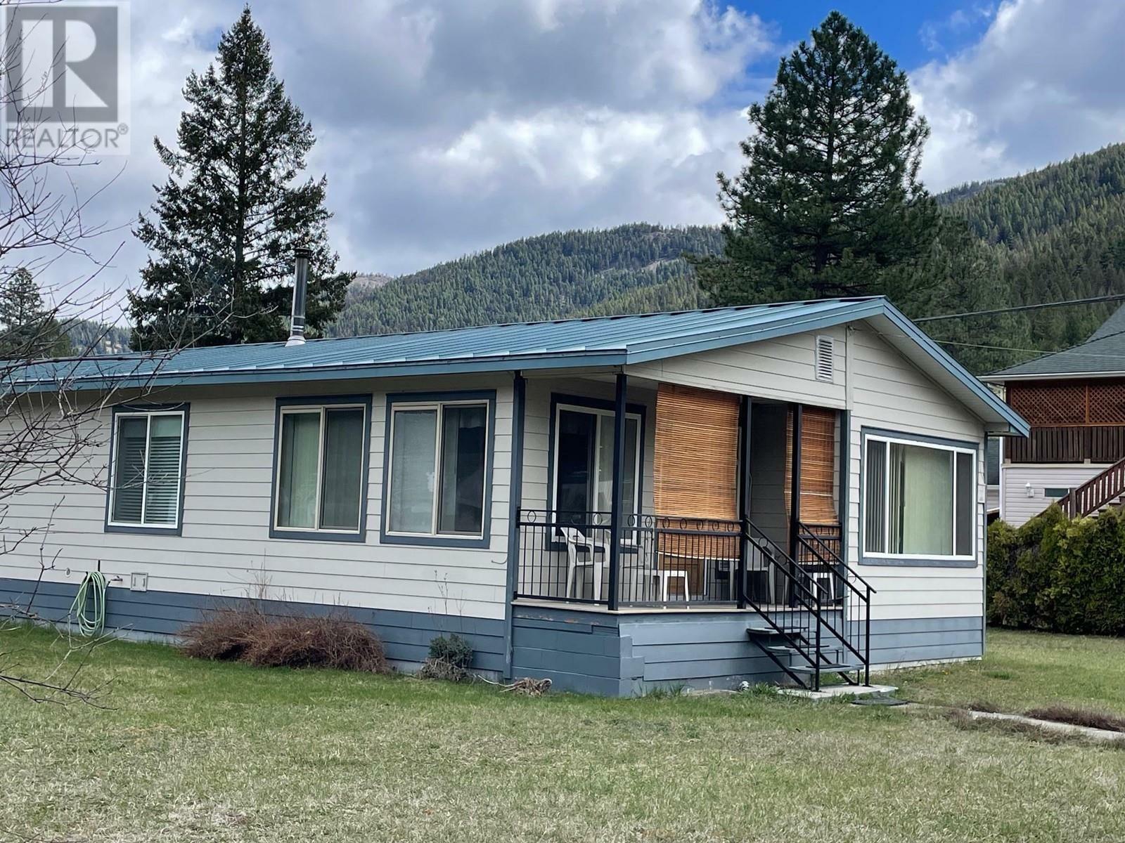 5834 3rd Street  Beaverdell BC V0H 1A0 photo