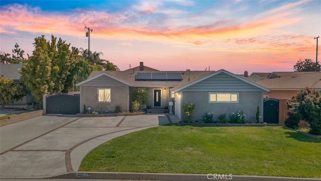 Property Photo:  12722 Stanhill Drive  CA 90638 