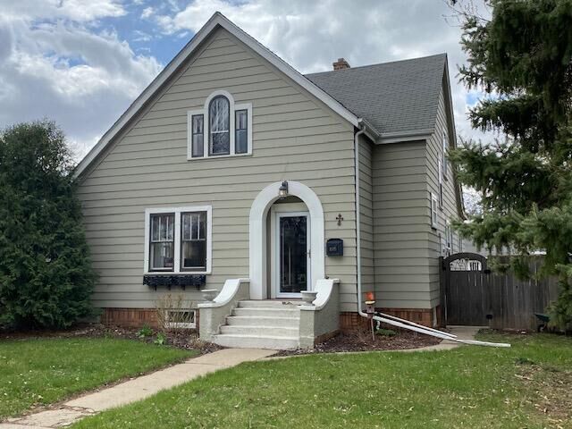 Property Photo: 1005 N Washington St SD 57401