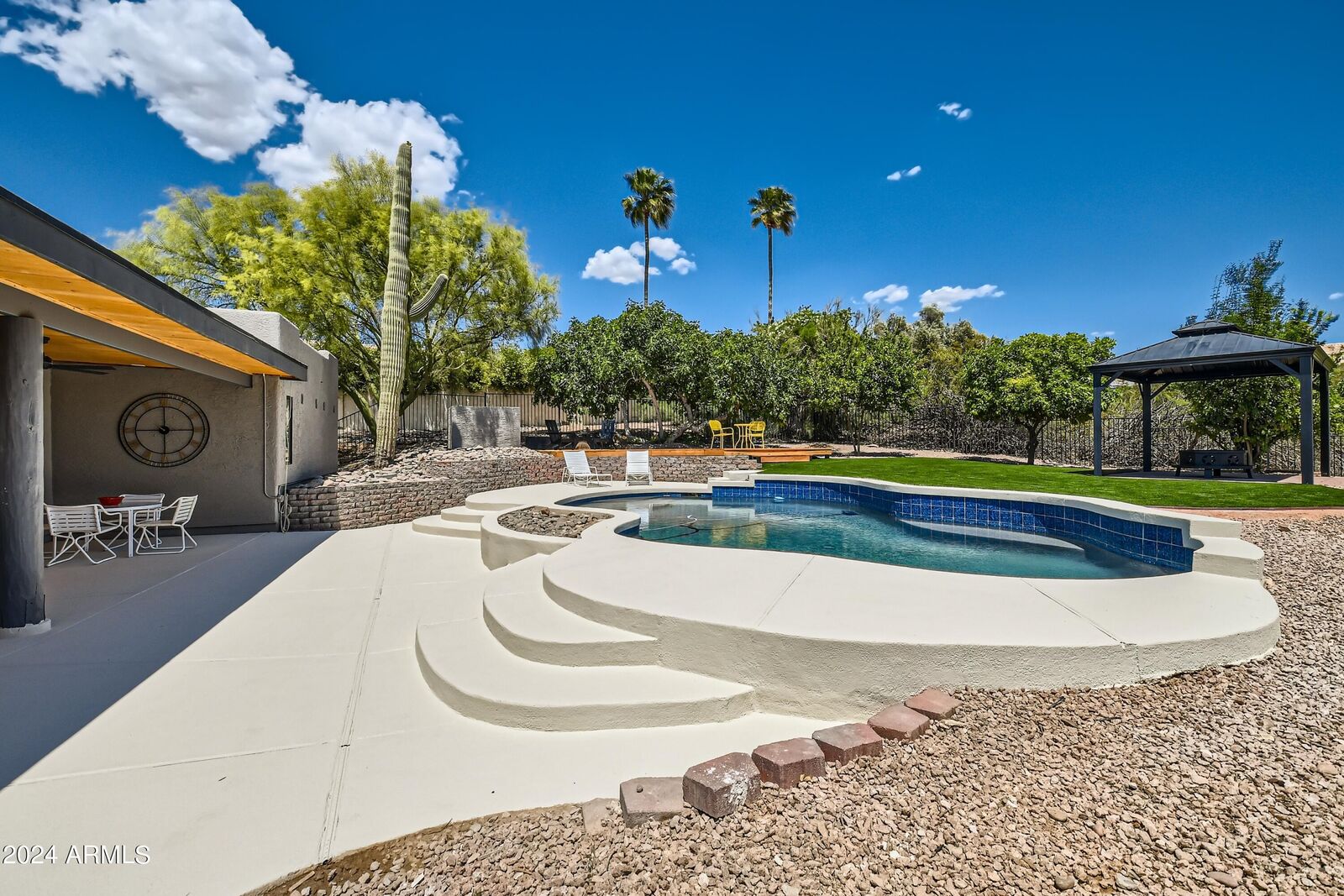 Property Photo: 17418 E La Pasada Drive AZ 85268