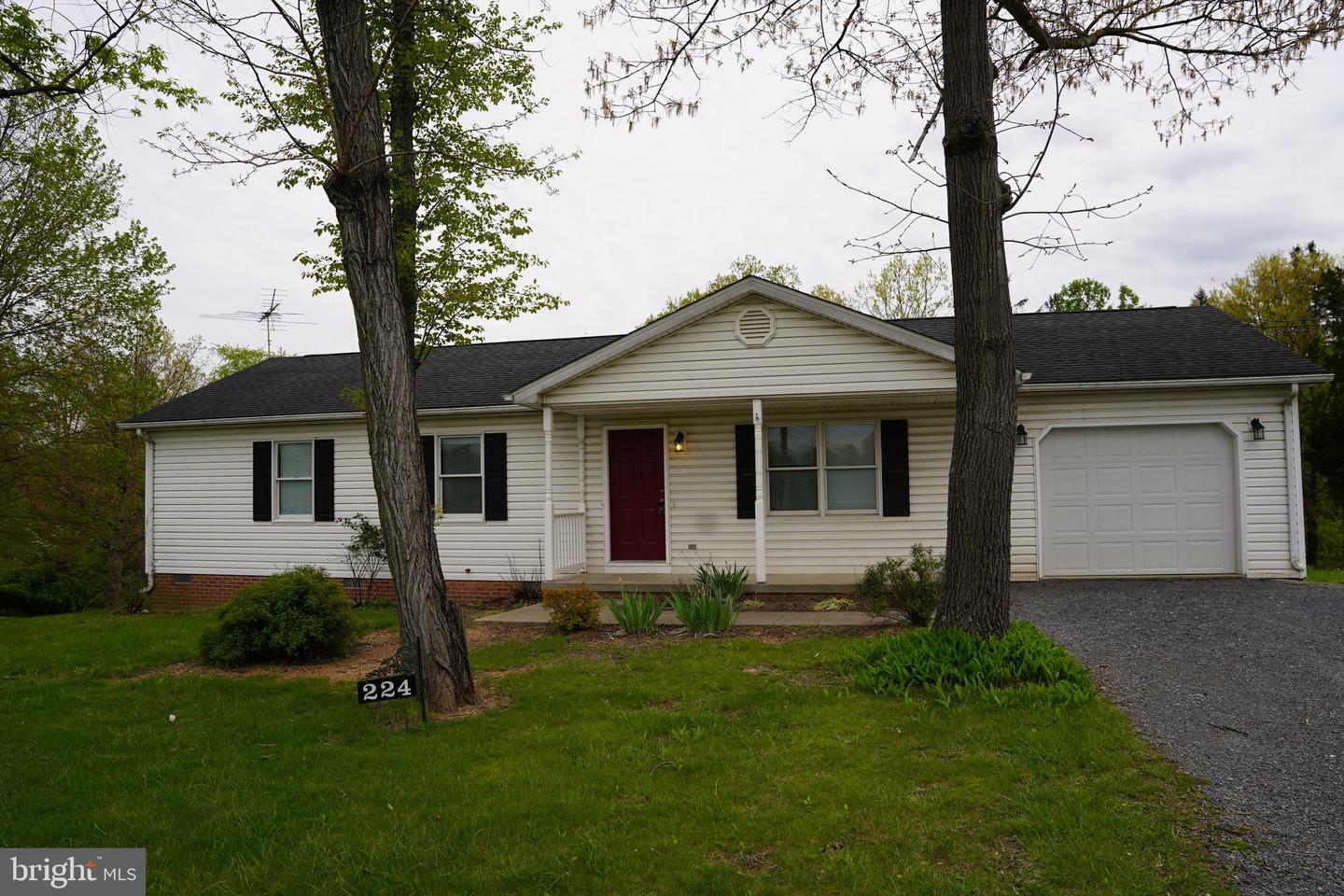 Property Photo:  224 Zig Zag Lane  WV 25428 