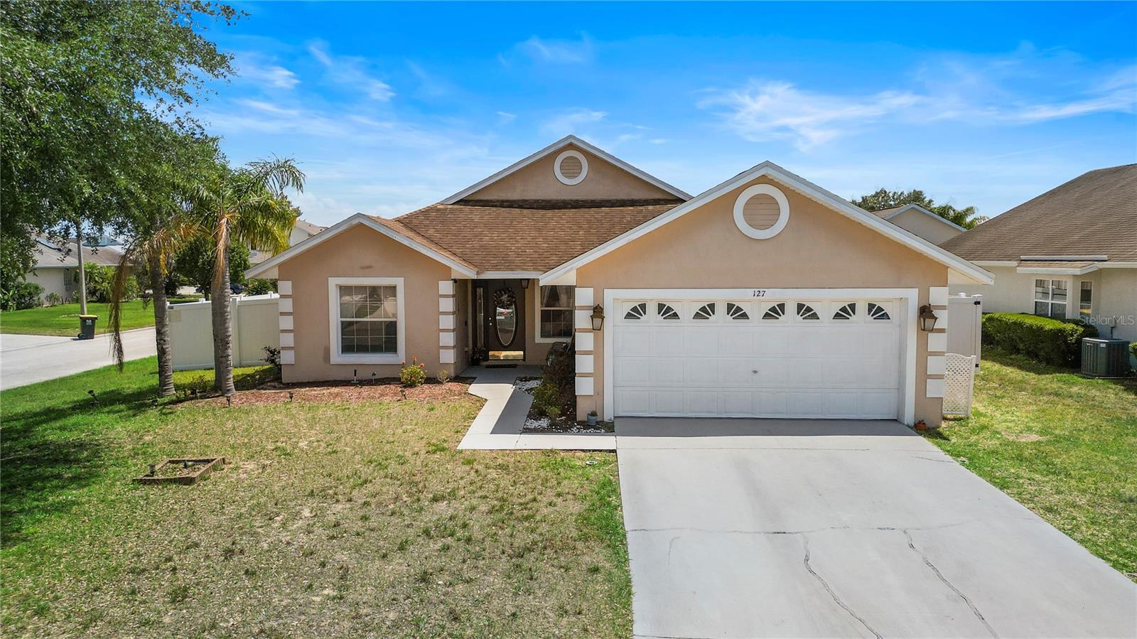 Property Photo: 127 Ella Mae Drive FL 33897