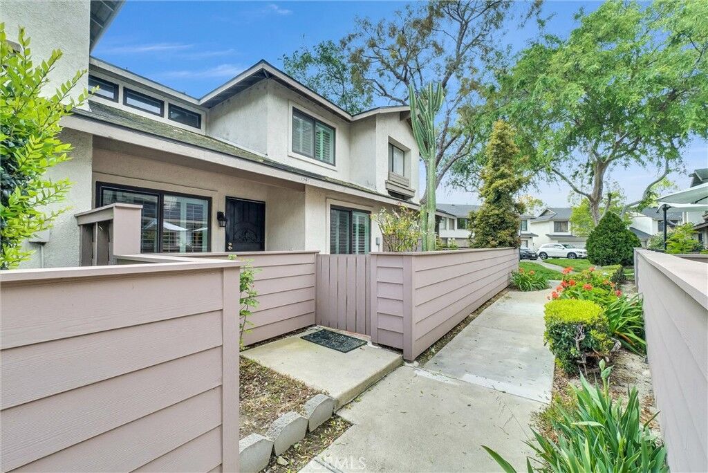 Property Photo:  1353 N Mako Lane 41  CA 92801 