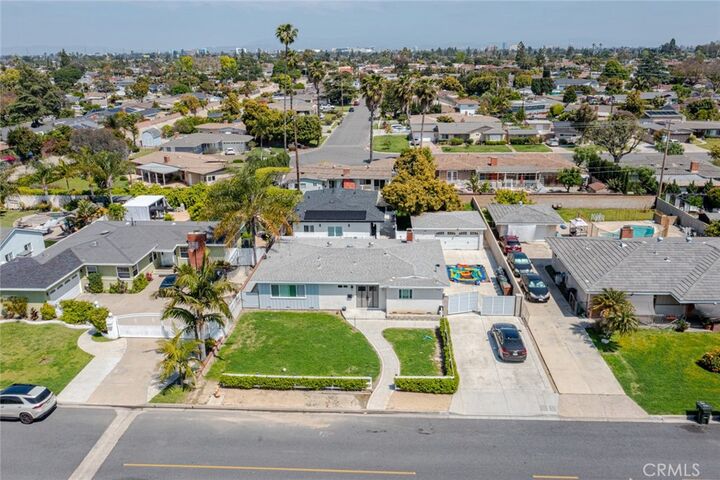 Property Photo:  11392 Barclay Drive  CA 92841 
