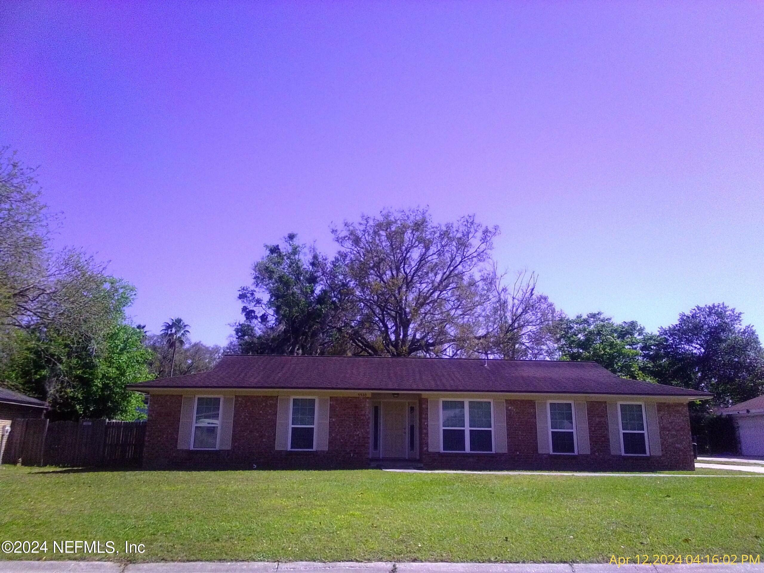 Property Photo:  5520 Weaver Road  FL 32073 