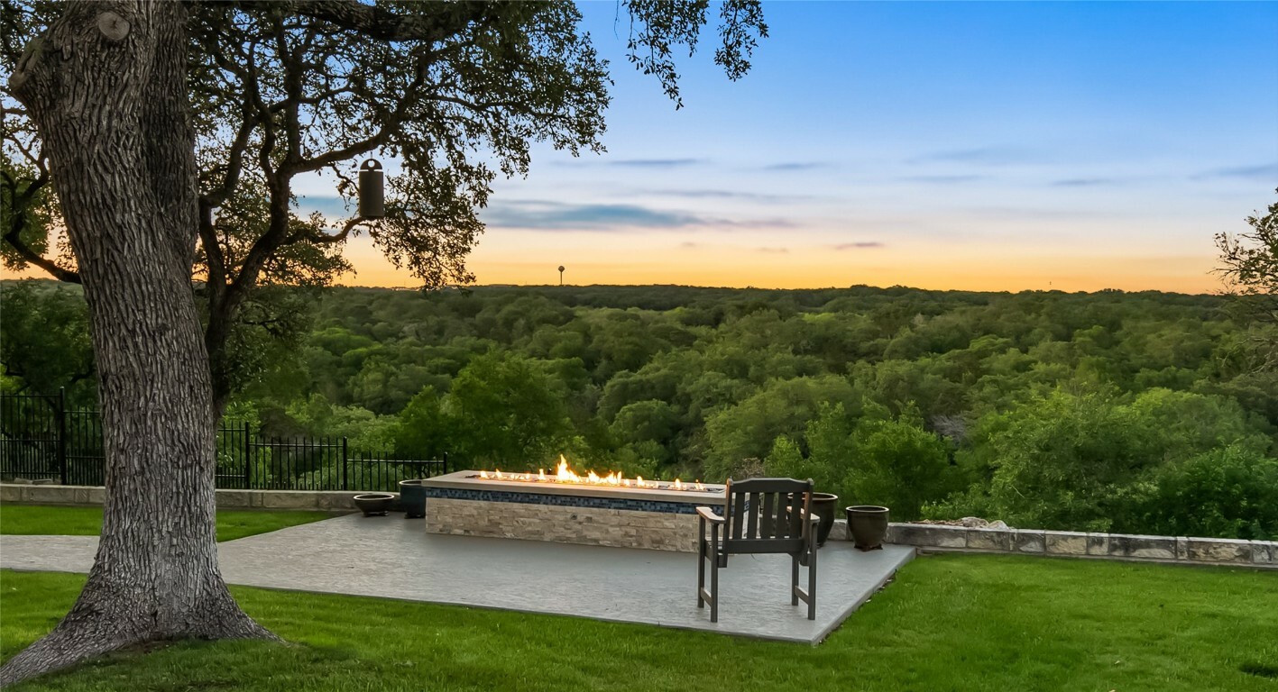 Property Photo:  2500 Summit Ridge Drive  TX 78666 