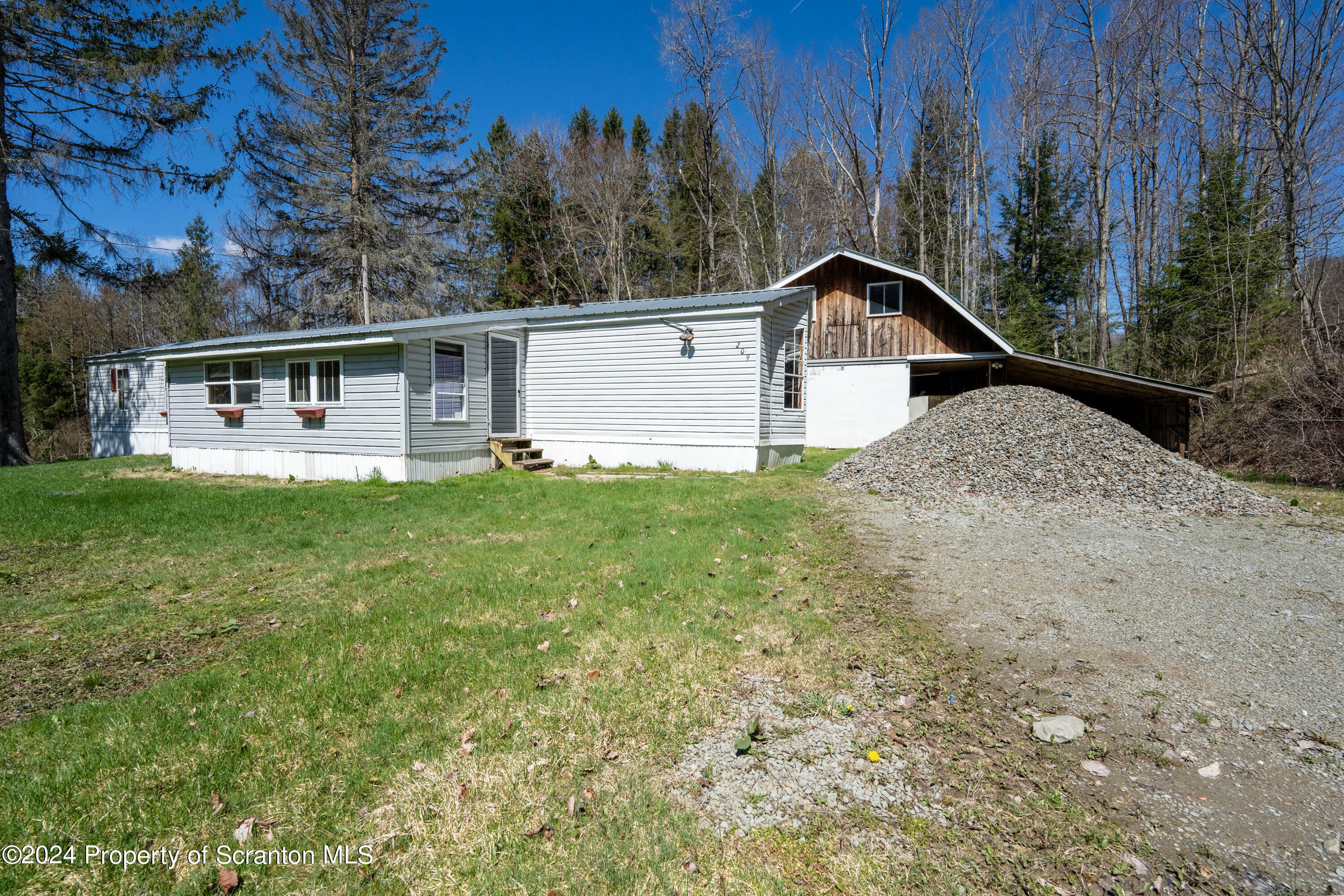 Property Photo:  209 Butterfield Road  PA 18847 