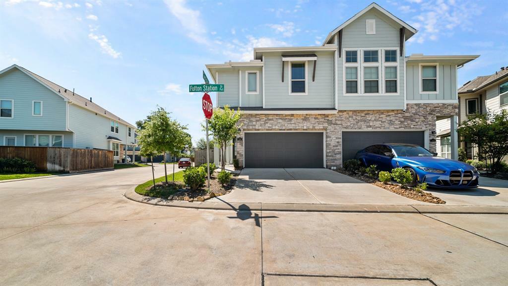 Property Photo:  214 Fulton Station Drive  TX 77009 