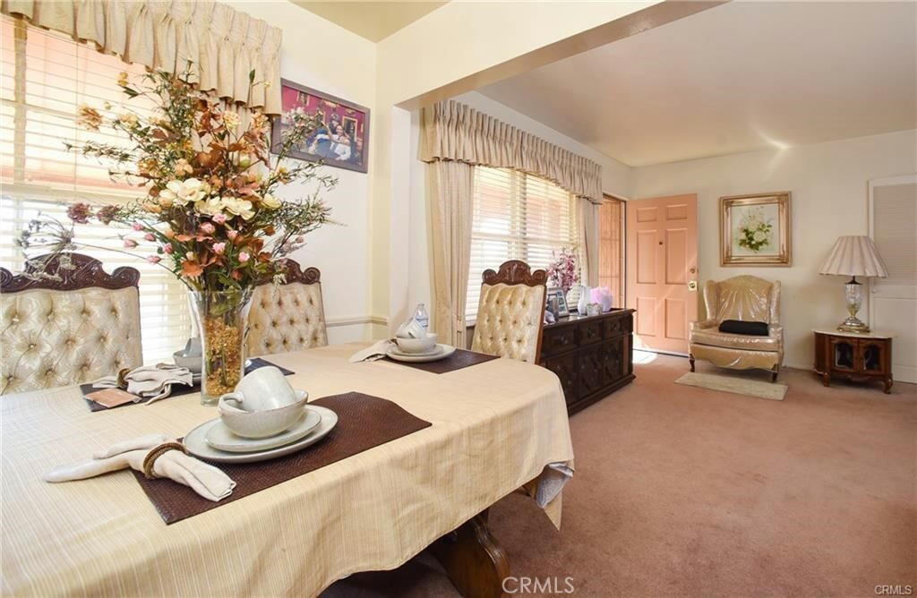 Property Photo:  11532 S St Andrews Place  CA 90047 