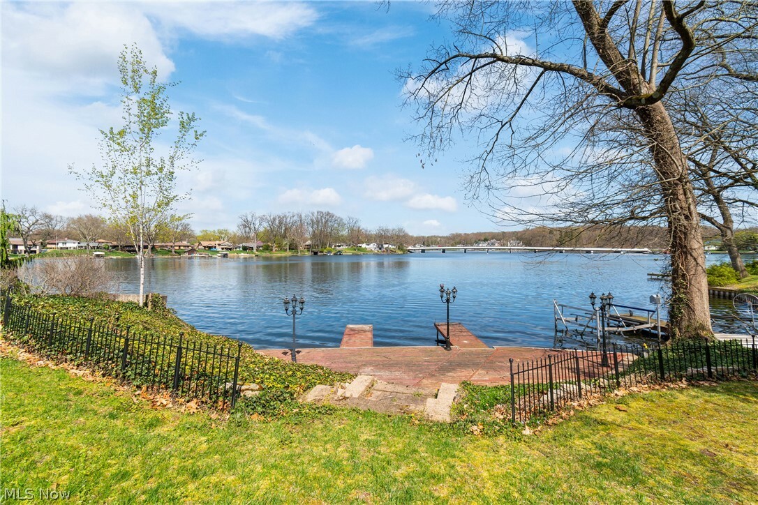 Property Photo:  38 Lake Front Drive  OH 44319 