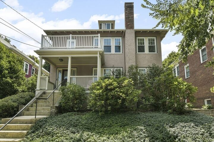 Property Photo:  232 Winchester St 1  MA 02446