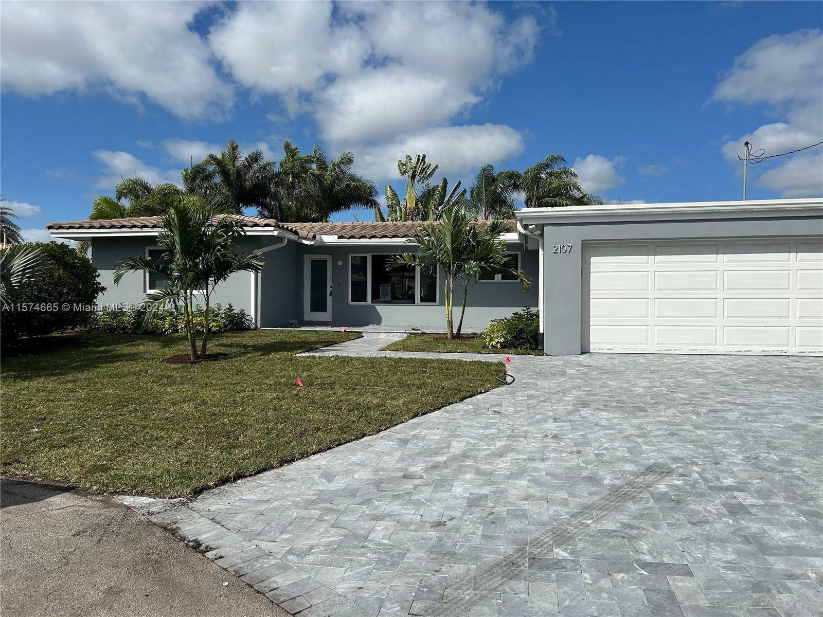 Property Photo:  2107 NE 17th Avenue  FL 33305 