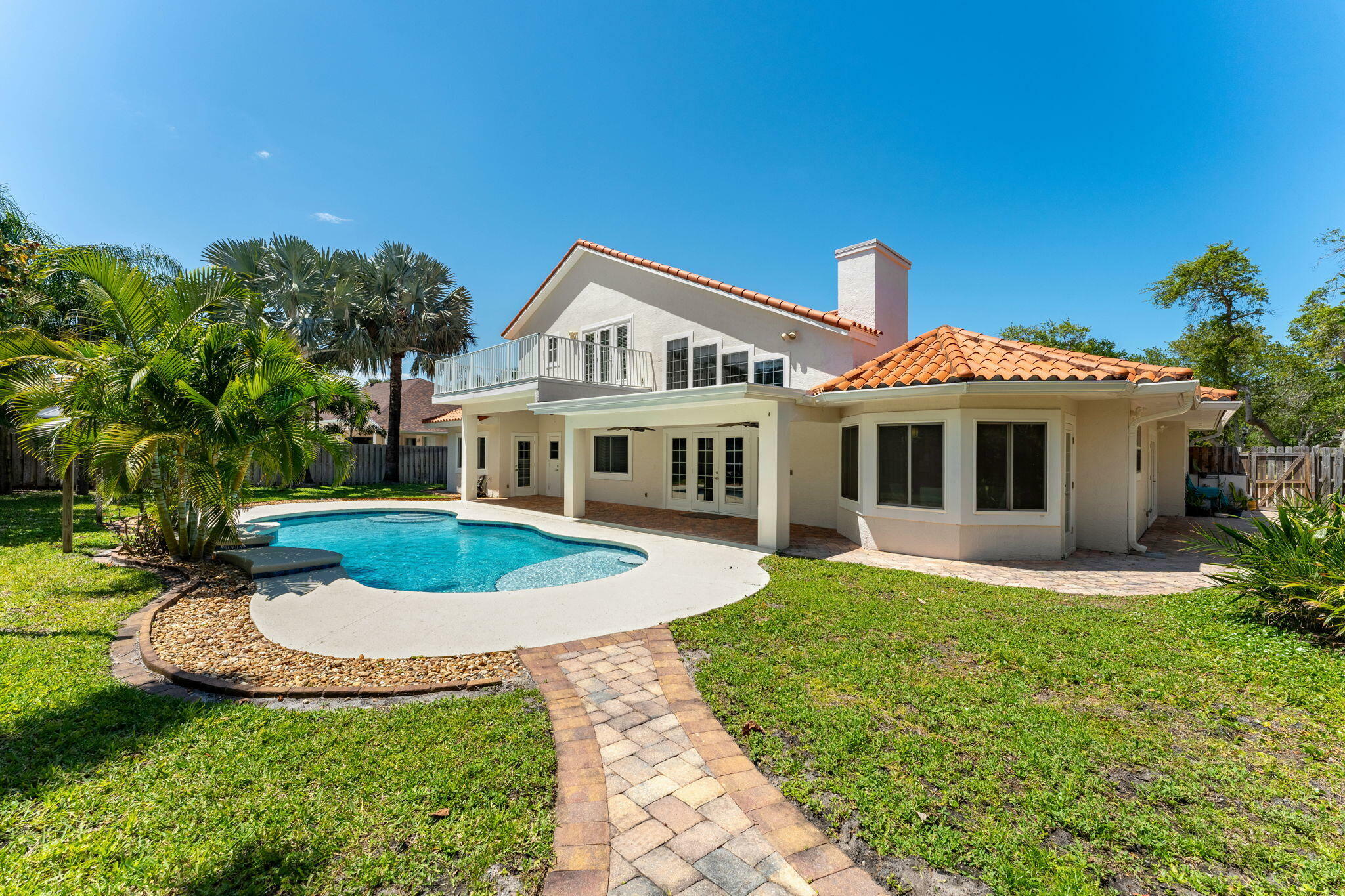 Property Photo:  505 Sanderling Drive  FL 32903 