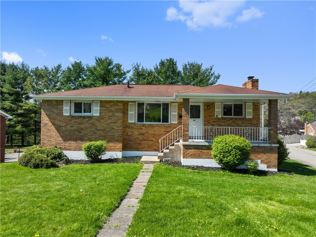 Property Photo:  2100 Kansas Ave  PA 15131 