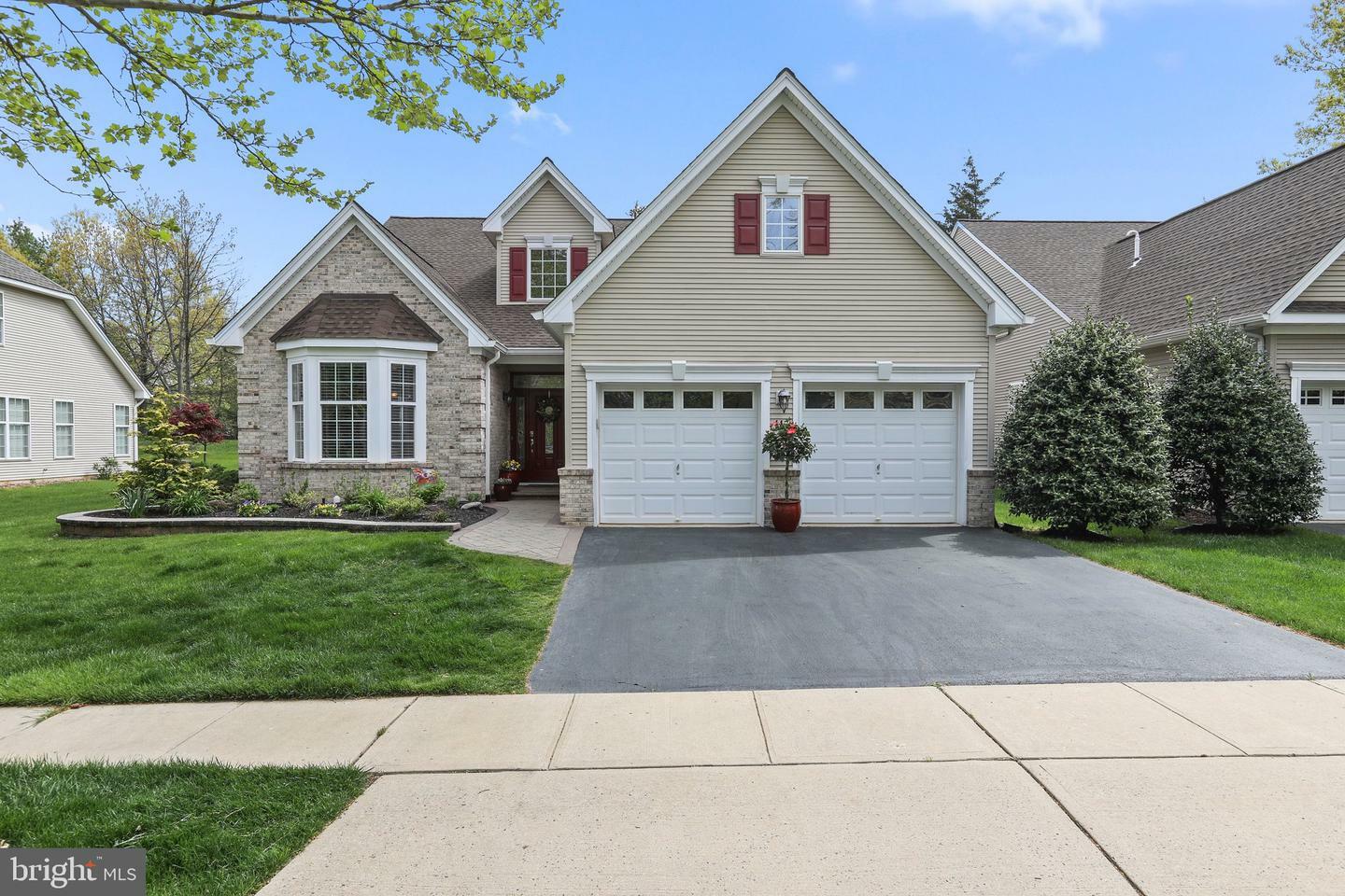 Property Photo: 11 Marbella Court NJ 08691