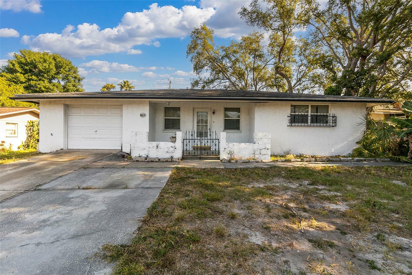 Property Photo:  8105 Jasmine Boulevard  FL 34668 