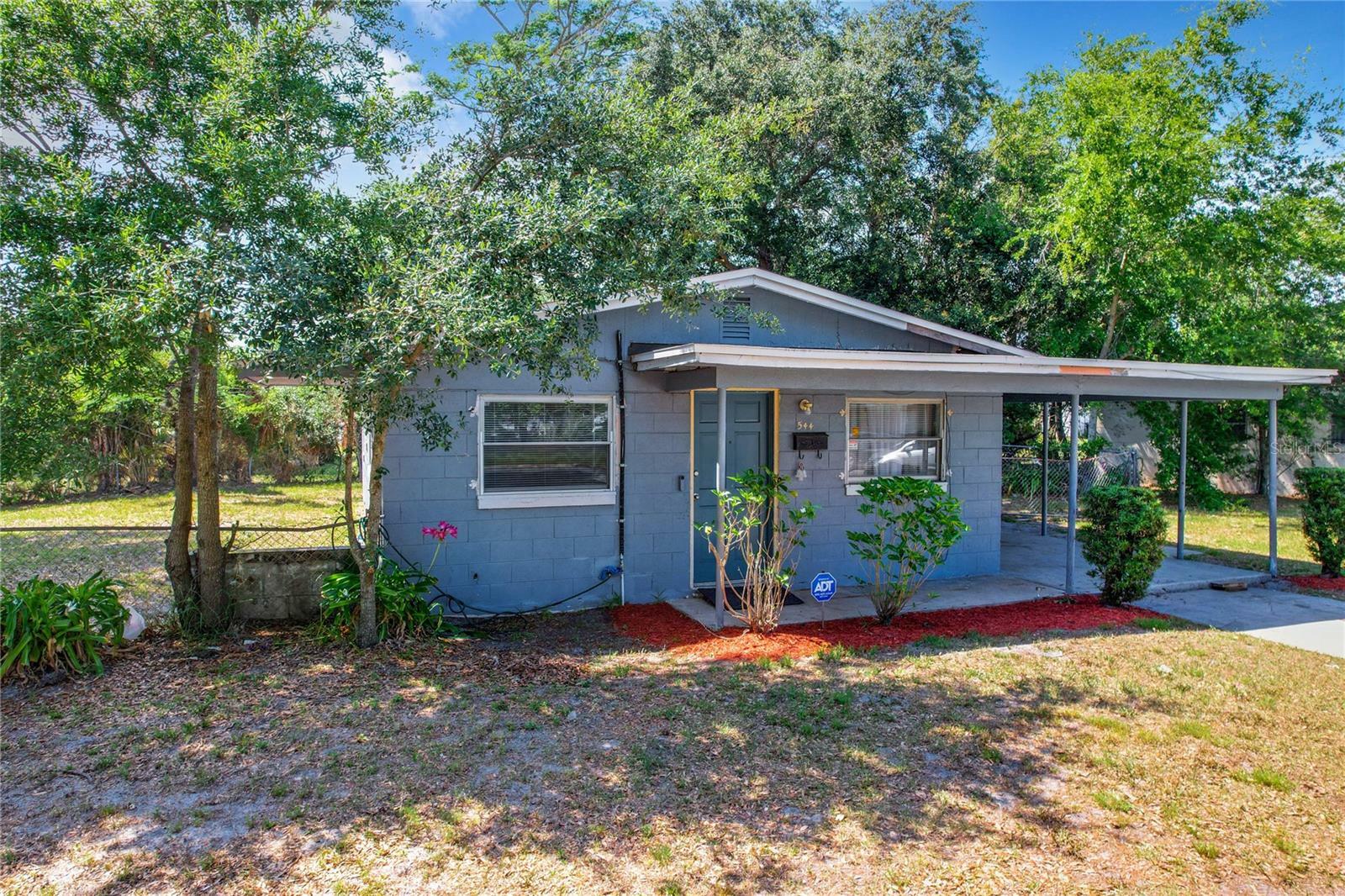 Property Photo:  544 S Cottage Hill Road  FL 32805 