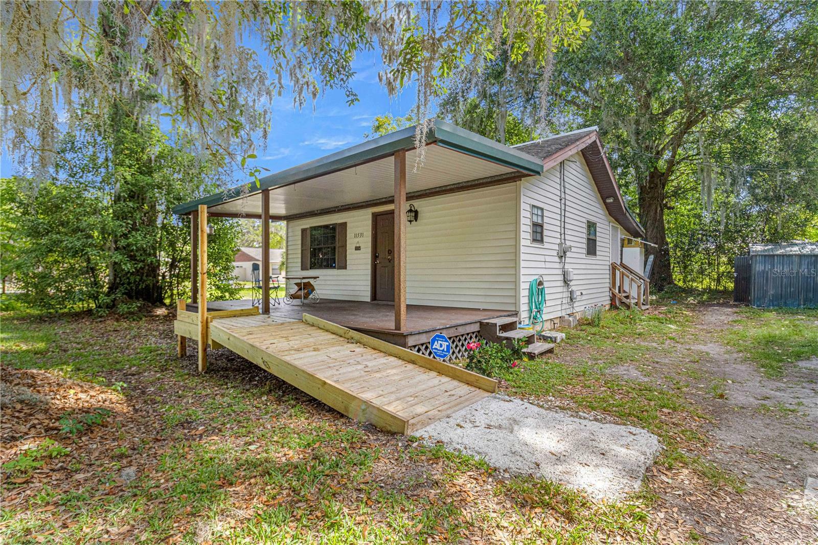 Property Photo:  11531 SE 60th Avenue  FL 34420 