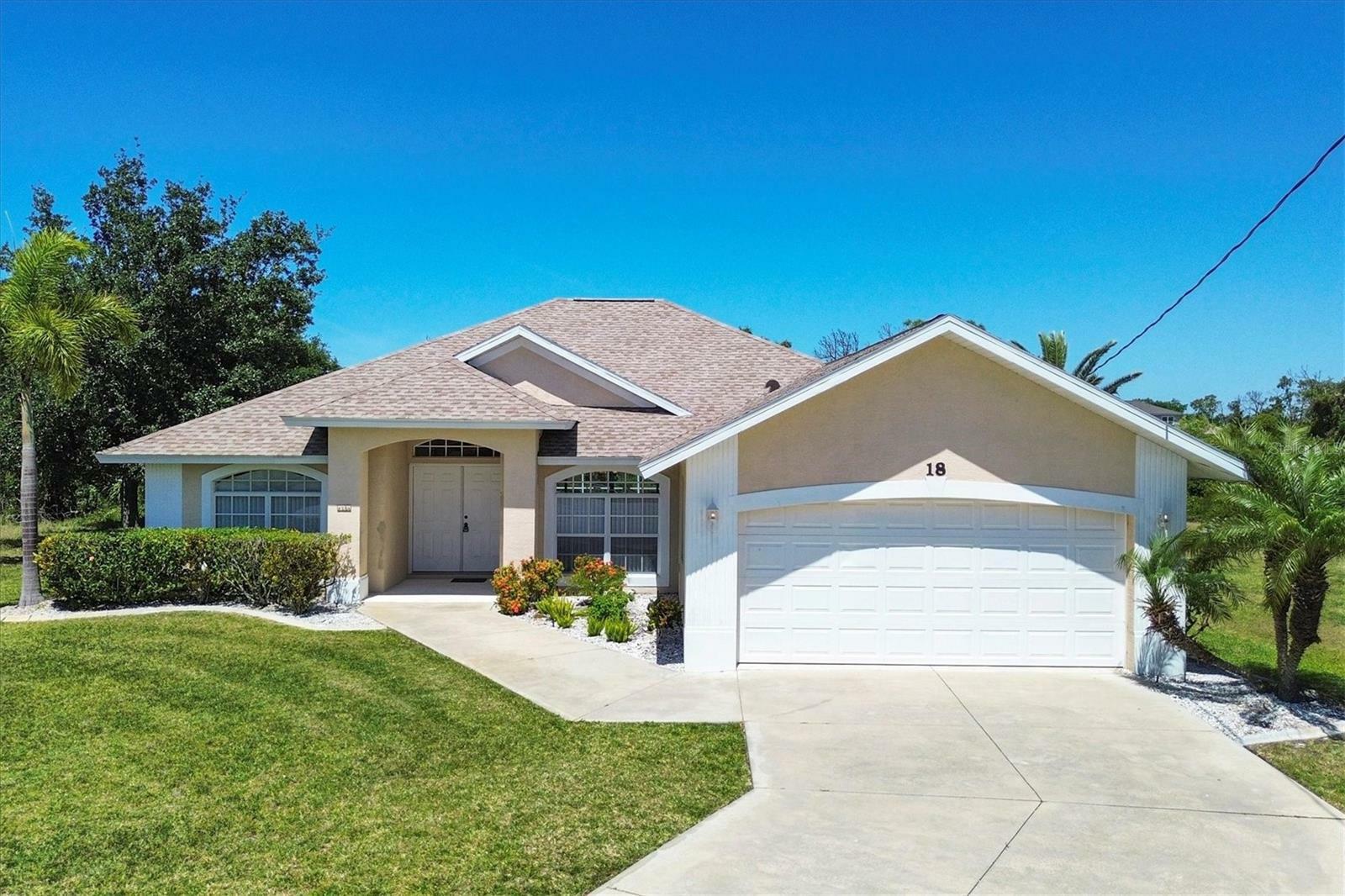 Property Photo: 18 Pinehurst Road FL 33947