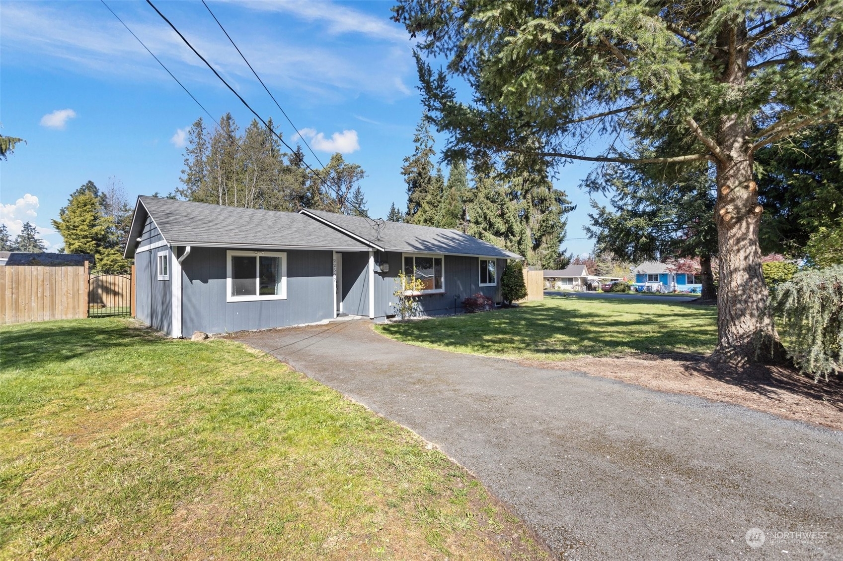 Property Photo:  22502 62nd Avenue W  WA 98043 