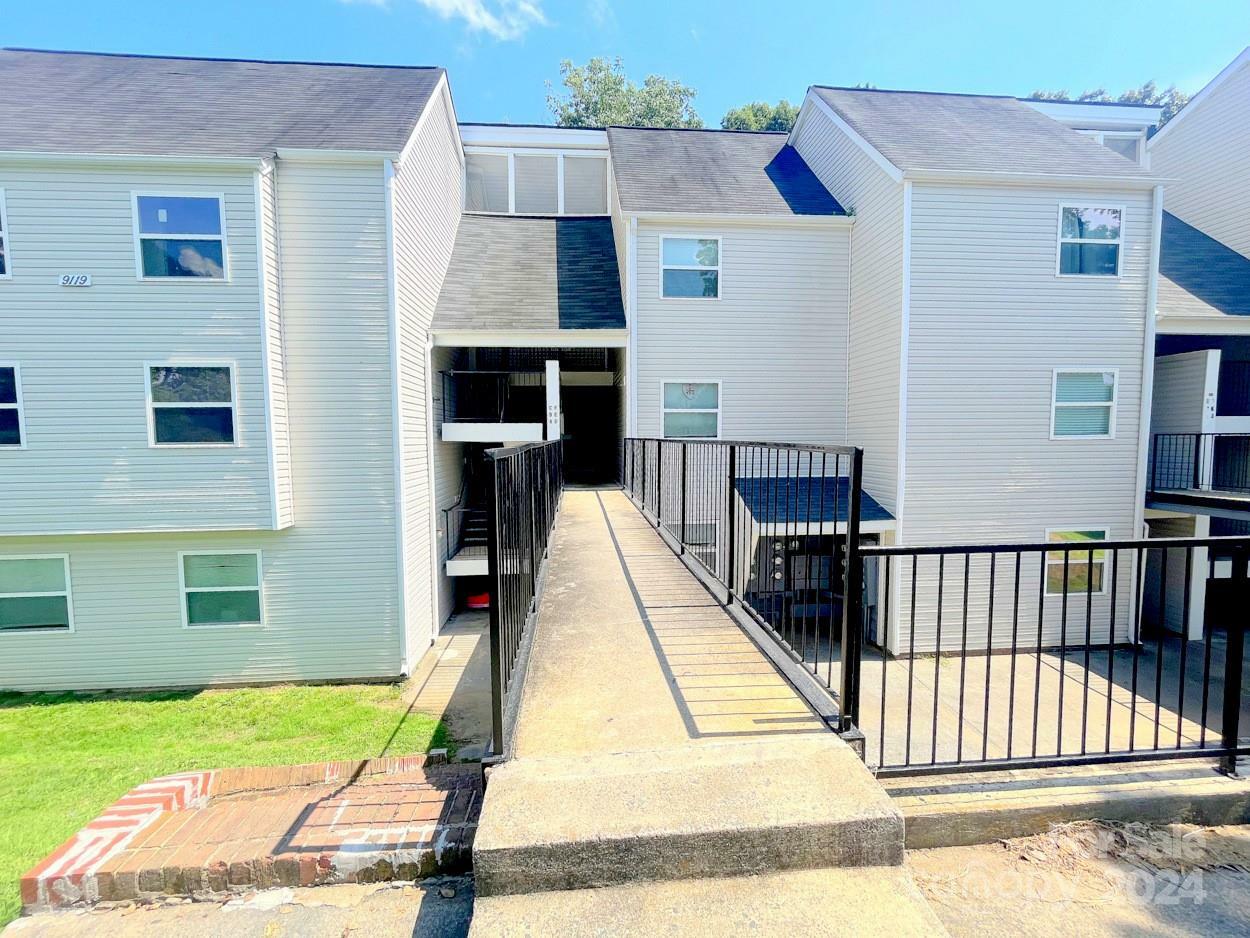 Property Photo: 9119 Spyglass Place C NC 28214