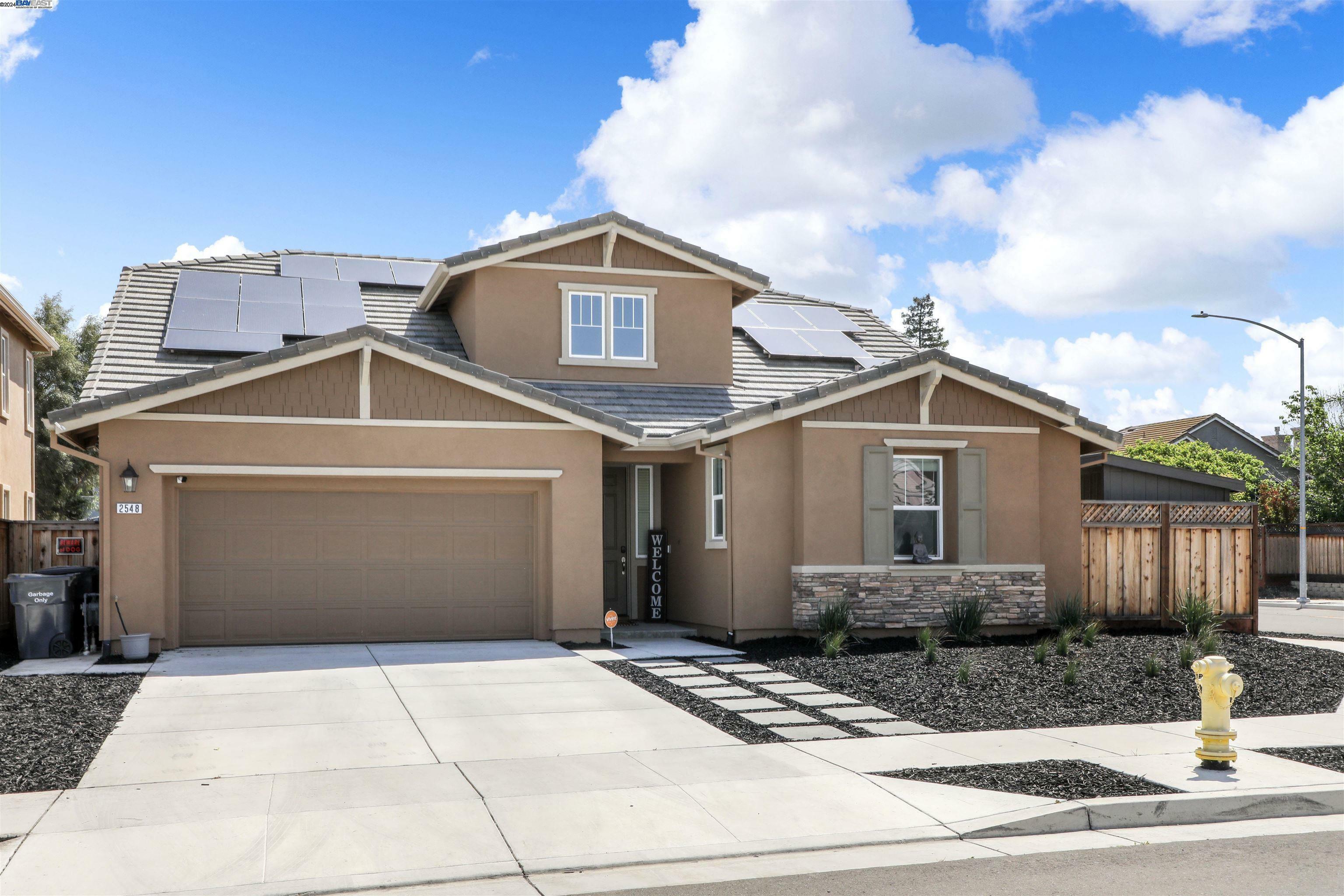 Property Photo:  2548 Sunflower  CA 95376 