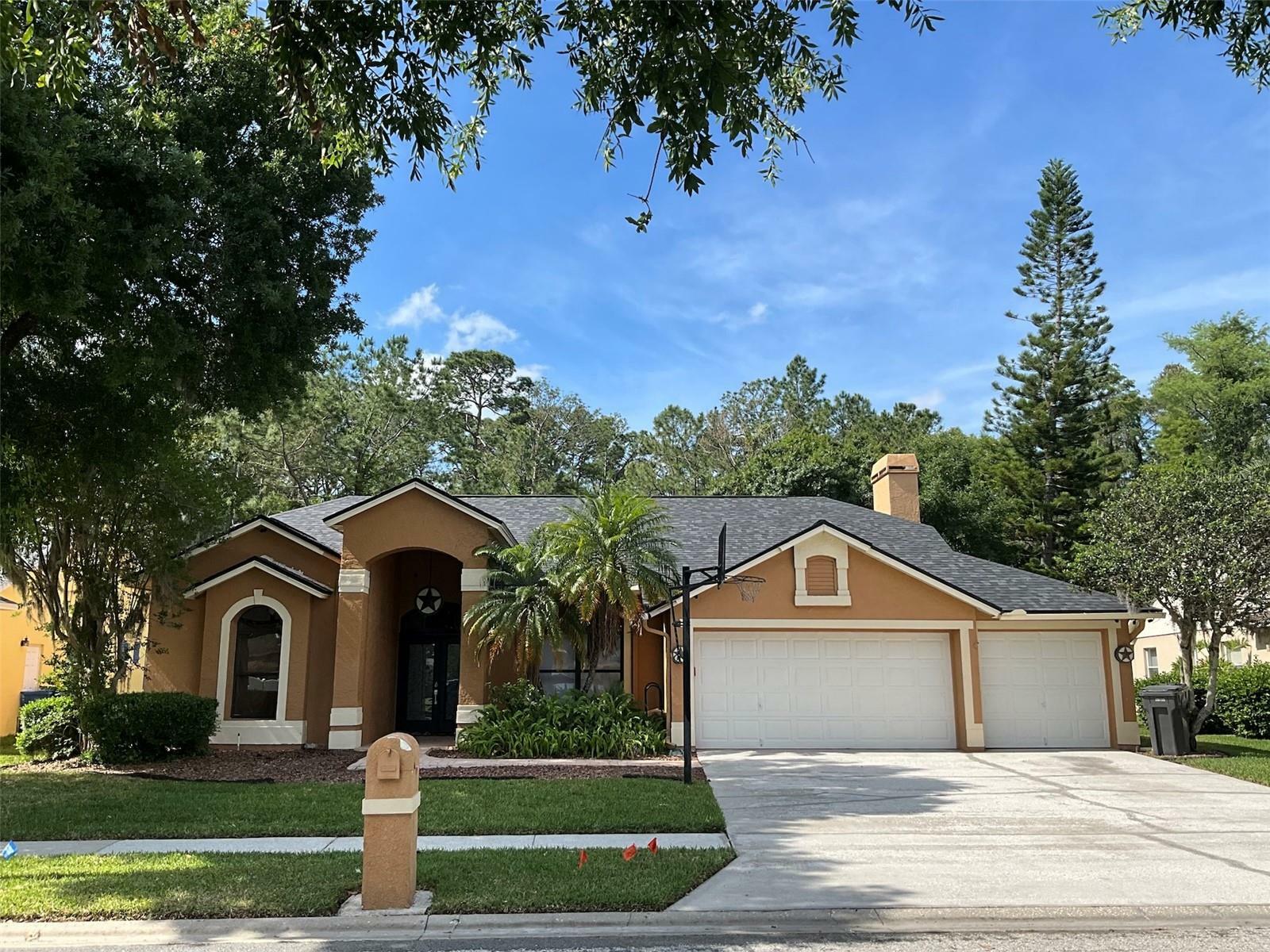 Property Photo:  19607 Wyndham Lakes Drive  FL 33556 