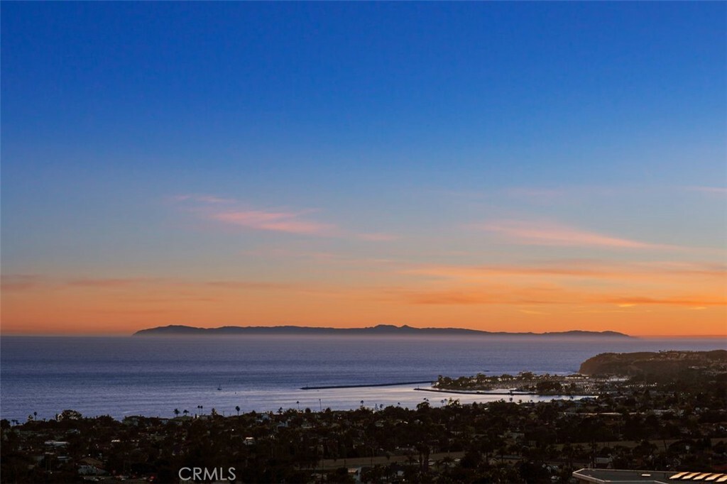 Property Photo: 10 Cresta Del Sol CA 92673