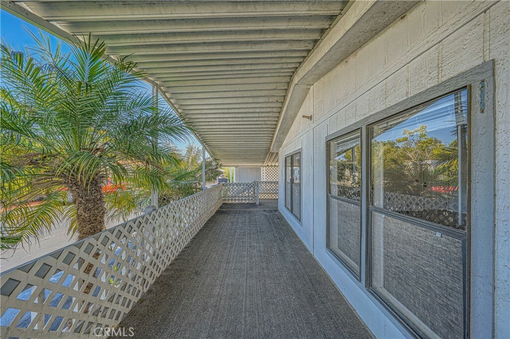 Property Photo:  7051 Ellis Avenue 3  CA 92648 