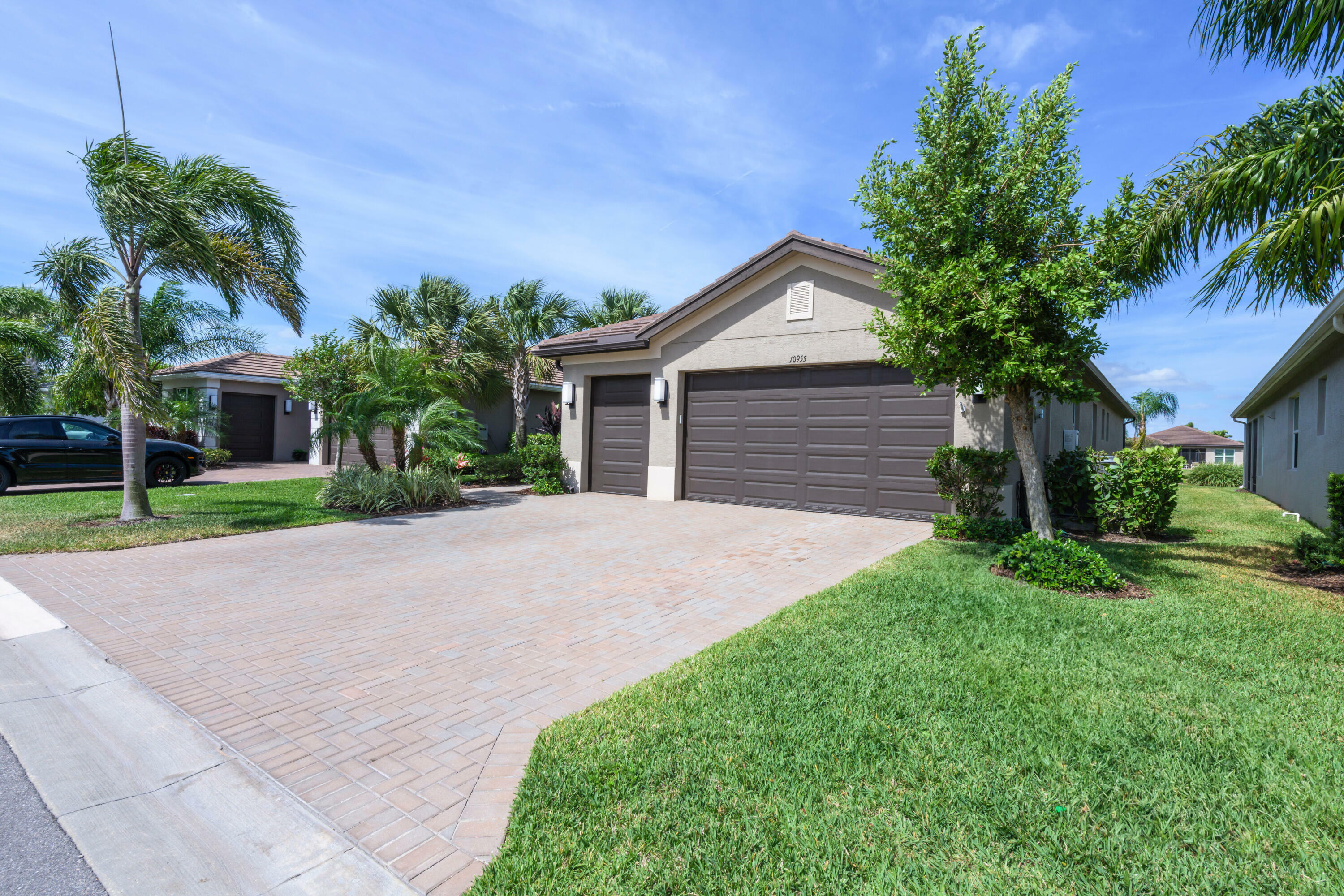 Property Photo:  10955 SW Sunray Street  FL 34987 