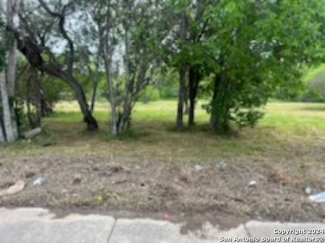 Property Photo: 5318 Natho St TX 78222