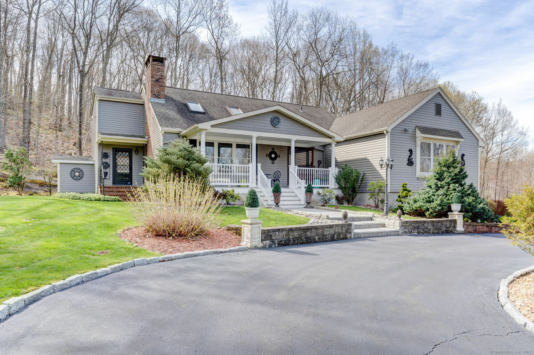 Property Photo:  127 Gaylord Mountain Road  CT 06524 