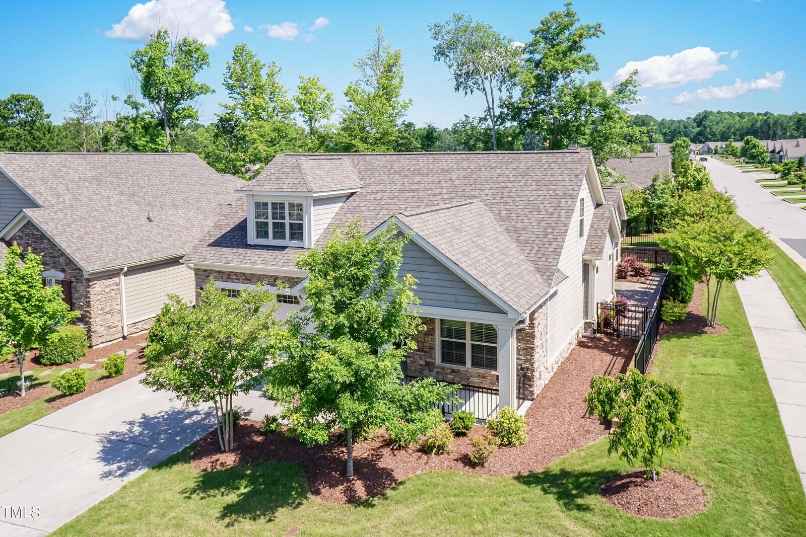 Property Photo:  1412 Abbotsford Way  NC 27519 