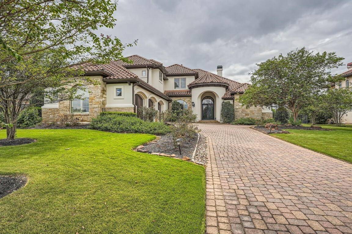 Property Photo:  8412 Denali Parkway 1  TX 78726 