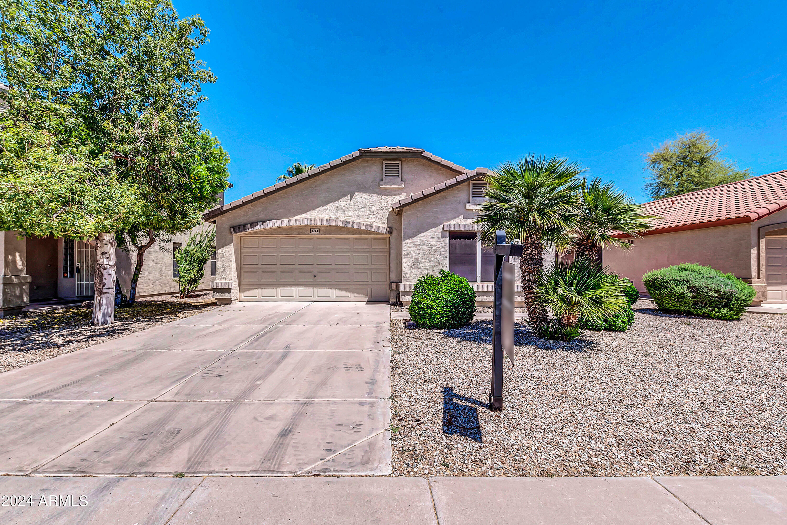 Property Photo:  1744 E Los Alamos Street  AZ 85295 