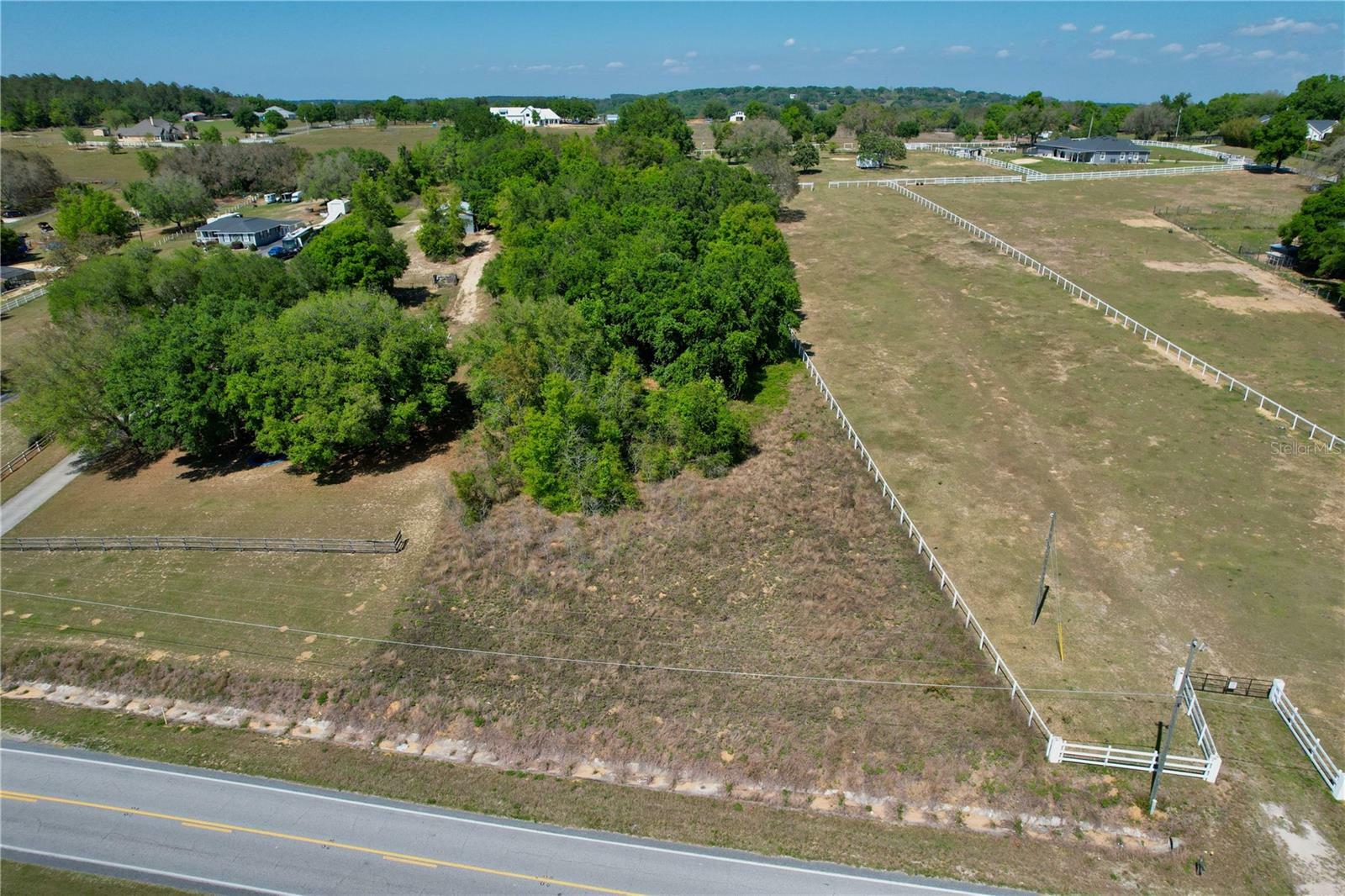 Property Photo: Cr-561 A FL 34711