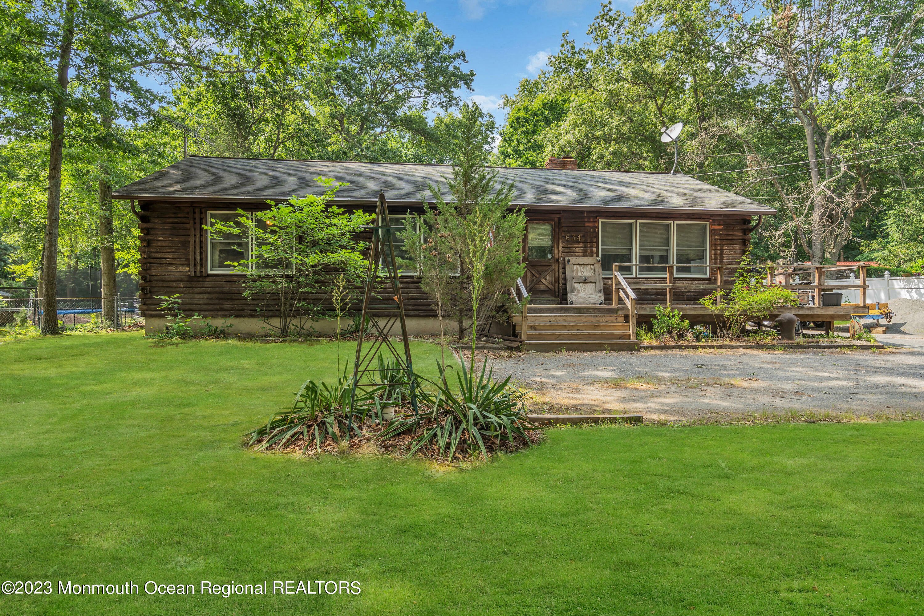 Property Photo:  634 Jackson Mills Road  NJ 08527 