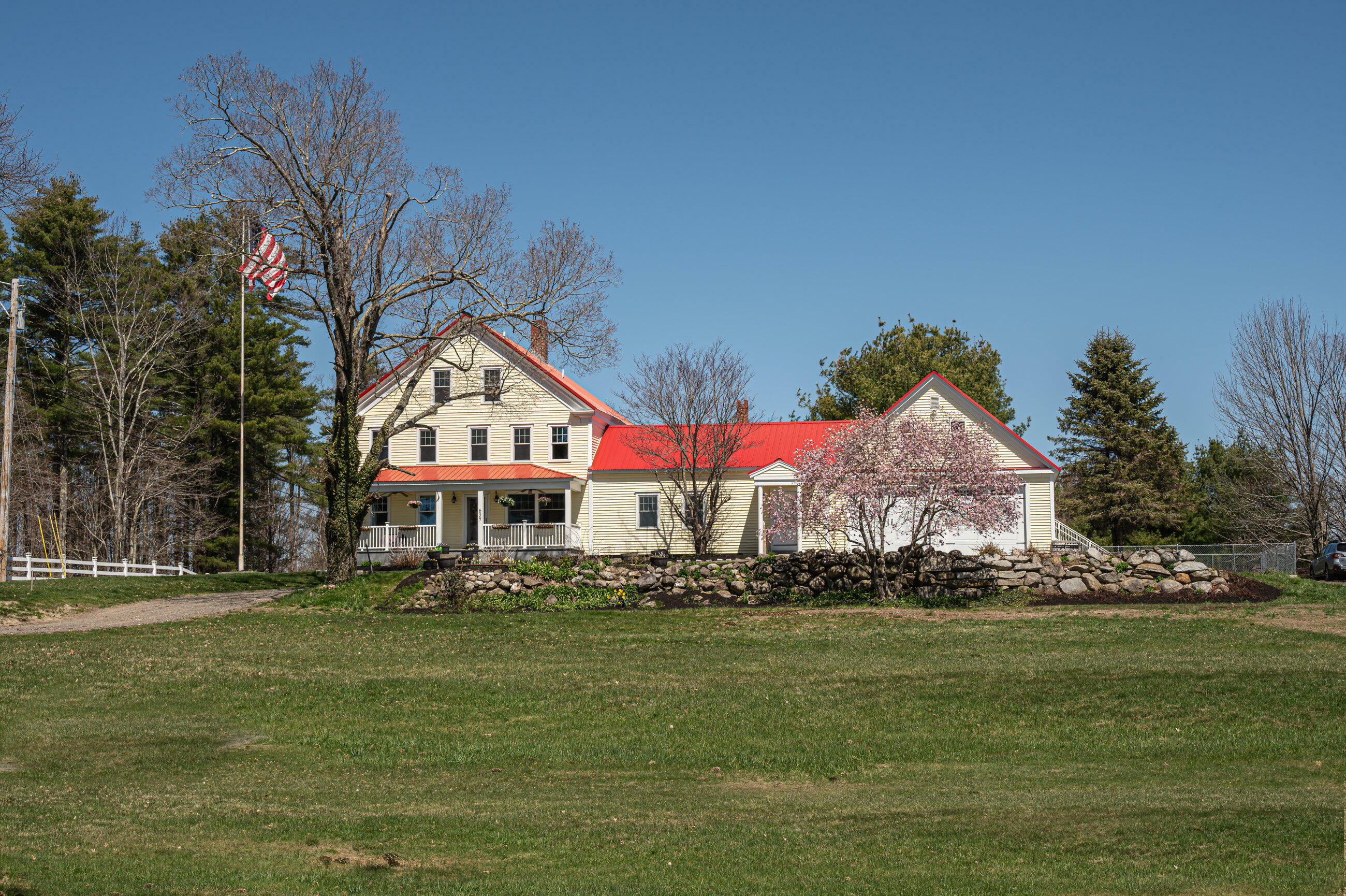 Property Photo:  627 River Road  ME 04062 