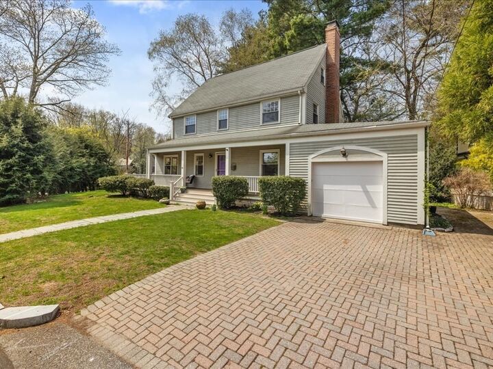 Property Photo:  10 Kingswood Rd  MA 02466 