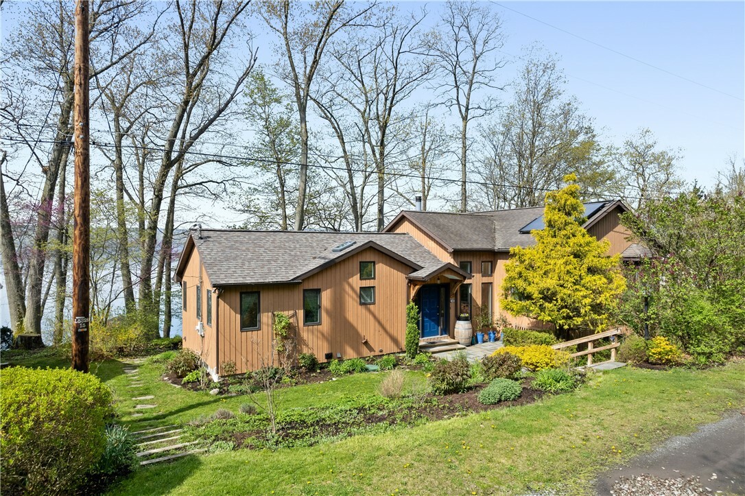 Property Photo:  409 Lansing Station Road  NY 14882 