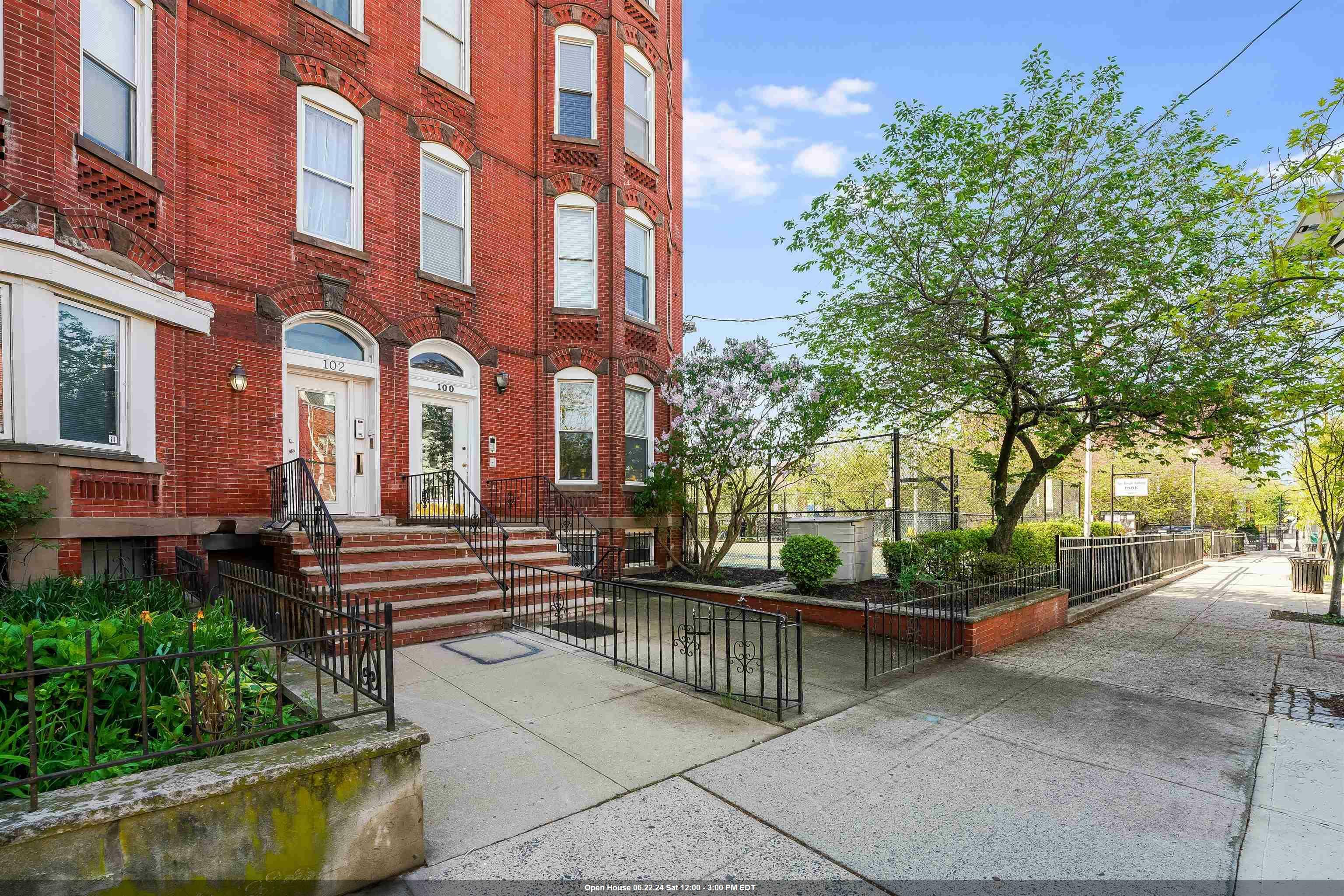 Property Photo: 102 Palisade Ave 4B NJ 07306