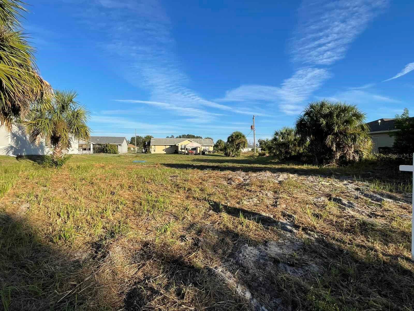 Property Photo:  Floribanna Street  FL 34287 