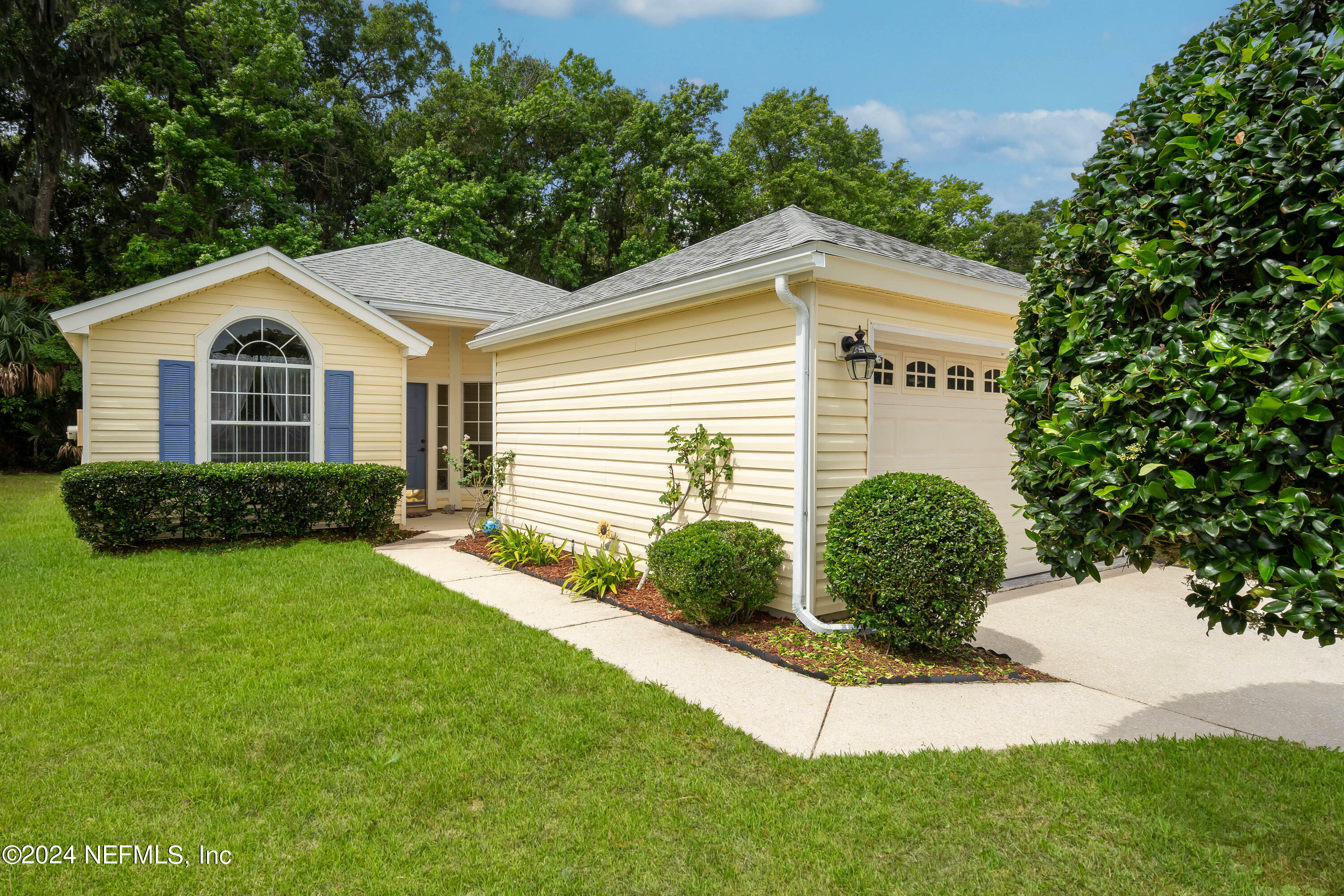 Property Photo:  11898 Arbor Lake Drive  FL 32225 