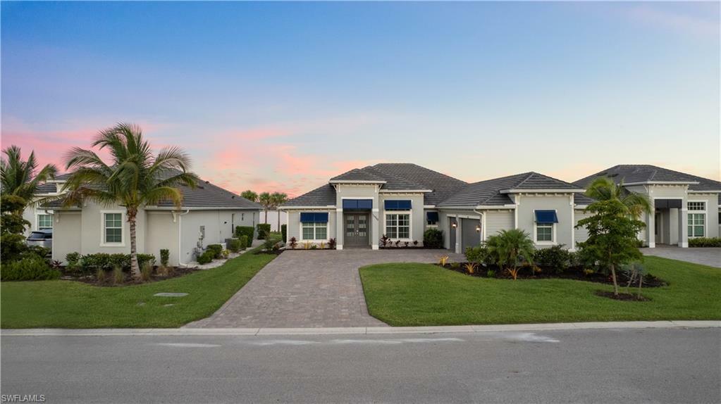 Property Photo:  14642 Blue Bay Cir  FL 33913 