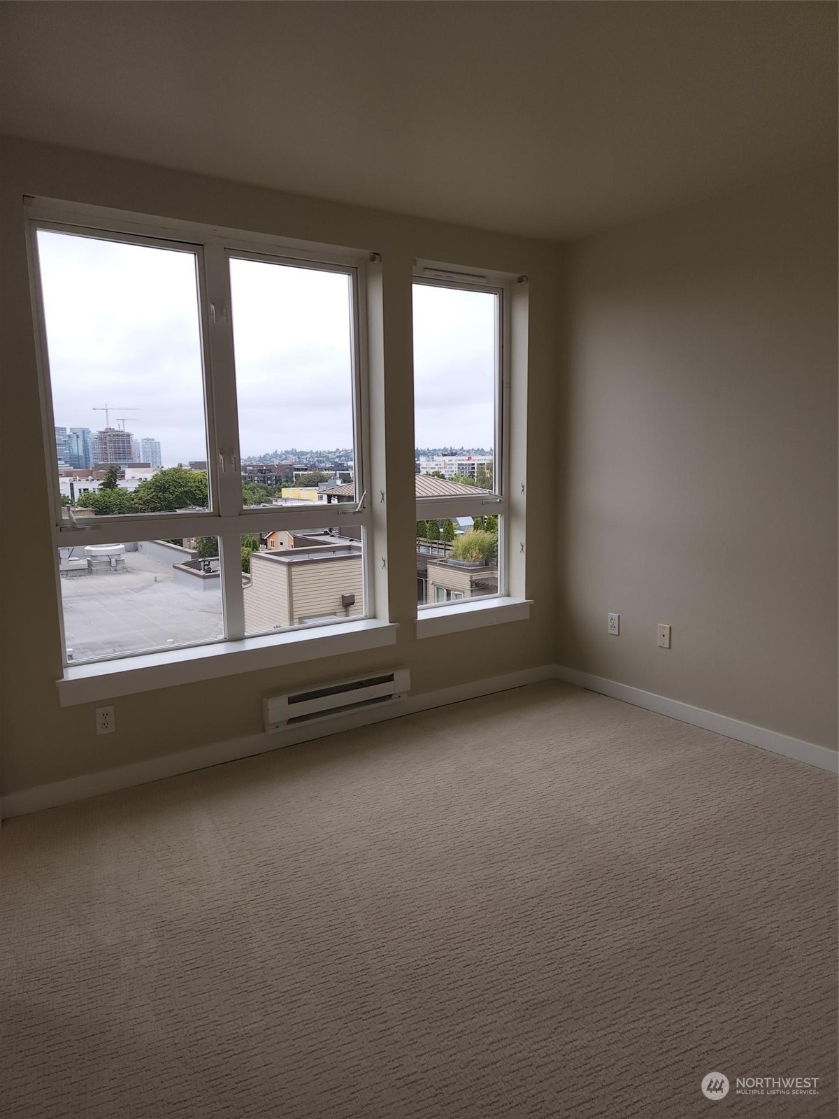 Property Photo:  1420 E Pine Street E602  WA 98122 