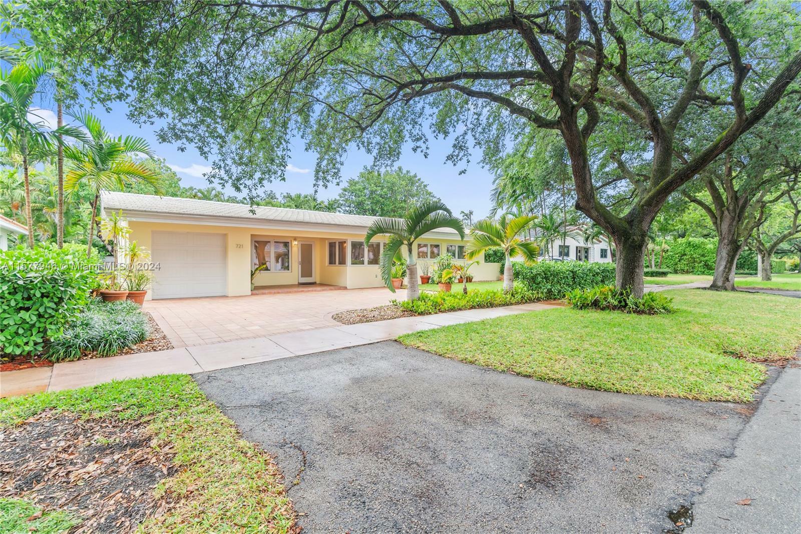 Property Photo:  721 Sistina Ave  FL 33146 