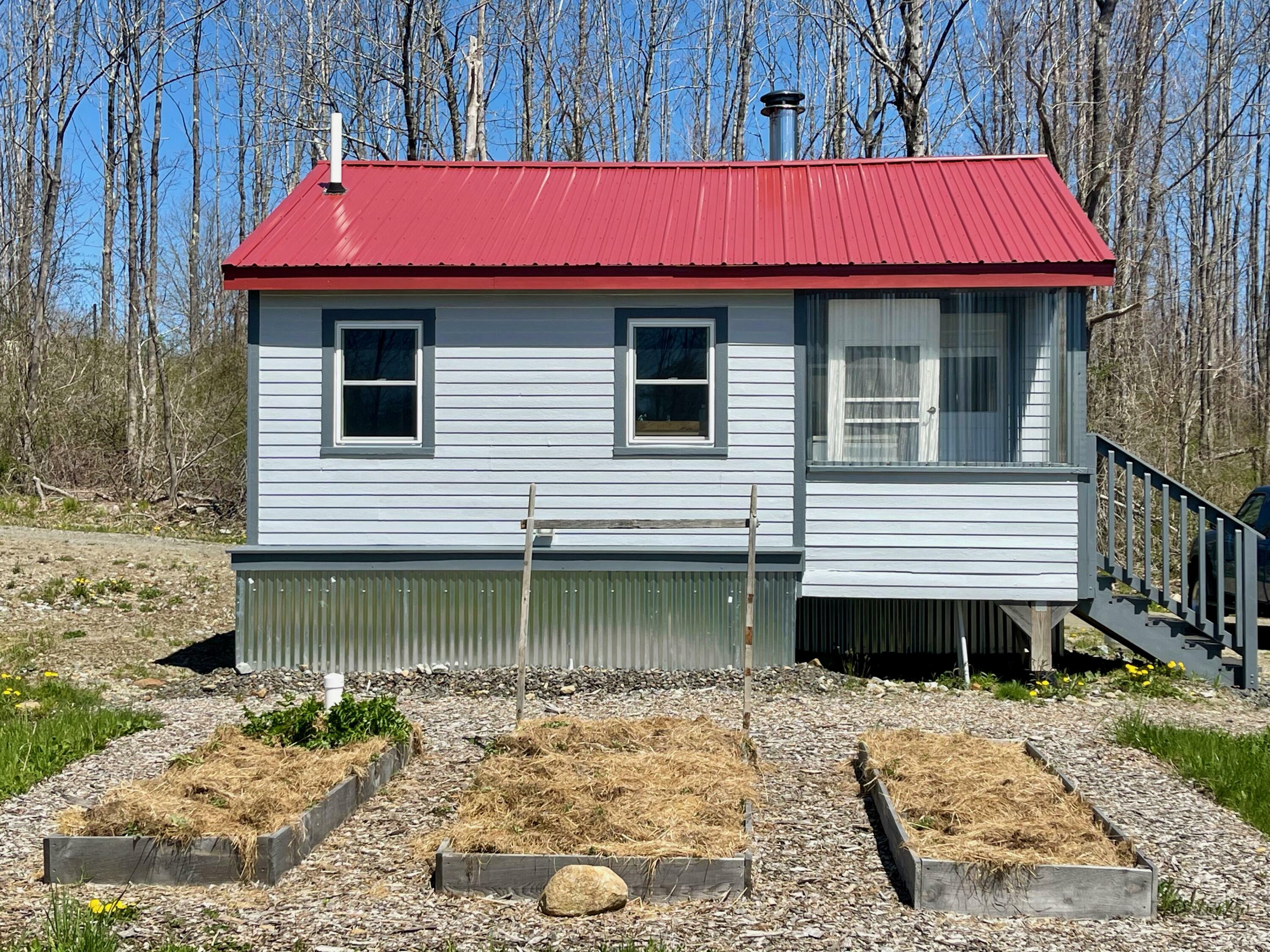 Property Photo:  199 Beechwood Street  ME 04861 